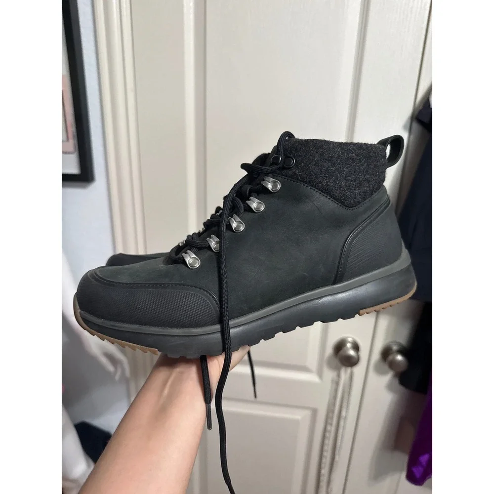 UGG Olivert‎ Waterproof Hiking Boots Gorpcore Winter Snow Fisherman Cabincore
